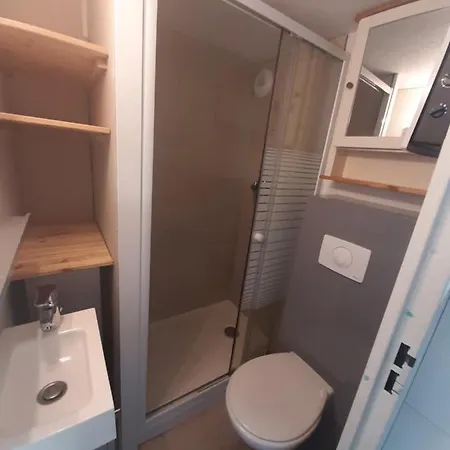 Apartment Au Bord De Narbonne